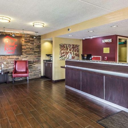 Red Roof Inn Detroit Metro Airport - Белльвилль Экстерьер фото