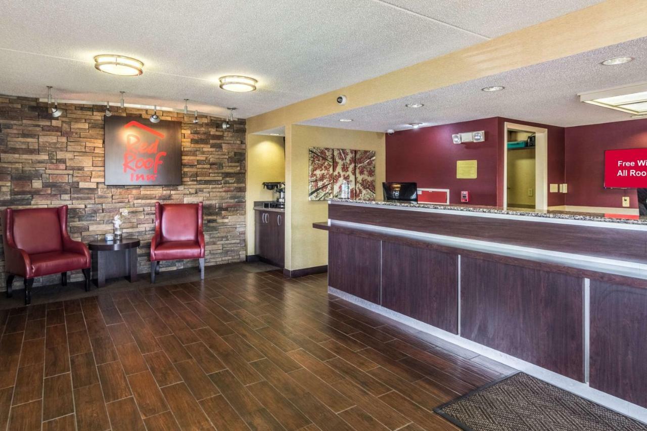 Red Roof Inn Detroit Metro Airport - Белльвилль Экстерьер фото